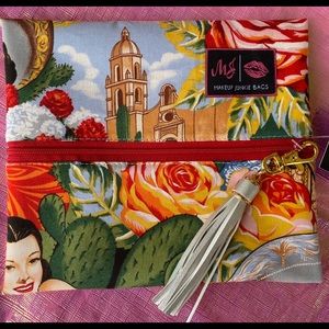 🆕✨SMALL COSMETICS BAGS✨🆕